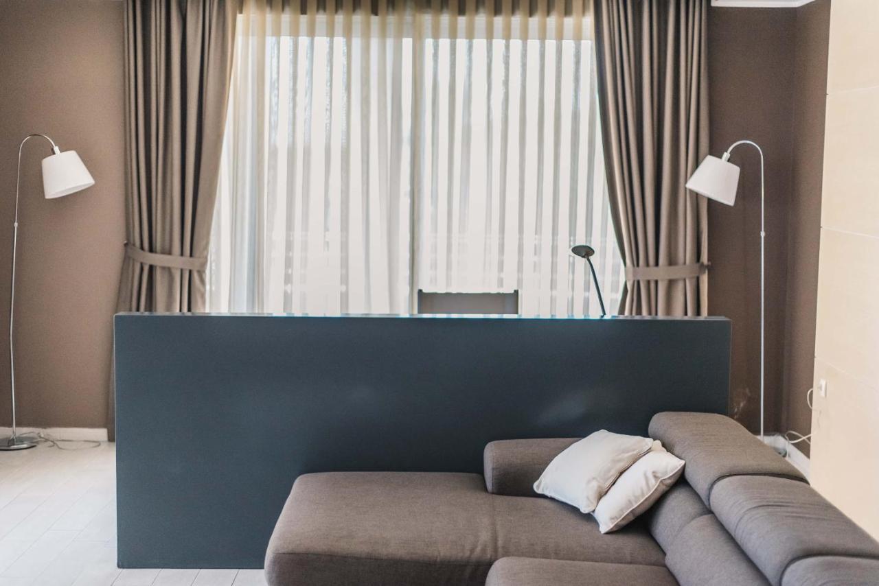 Hotel Laguna 울친 외부 사진